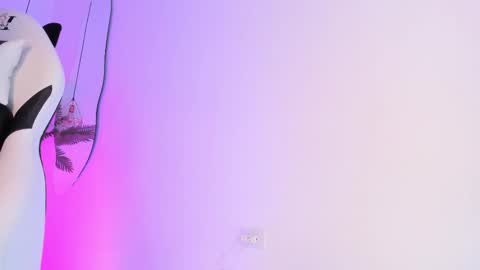   online show from December 17, 8:10 am