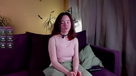 Snapshot of britthe chatting on November 1, 12:37 pm Lina online show from November 1, 12:37 pm