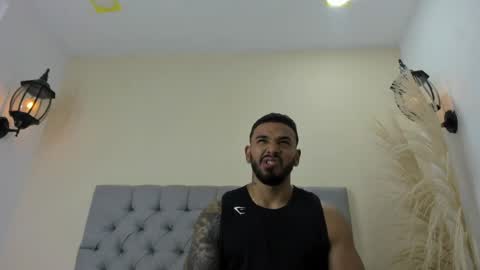 brock_hurn online show from May 18, 9:32 pm