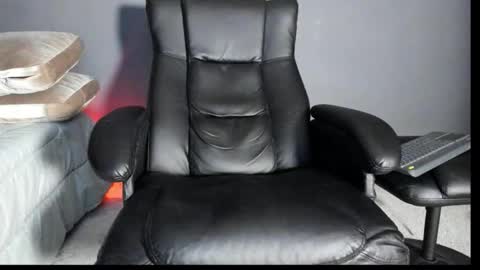 brockhurn_ online show from November 8, 2:25 am