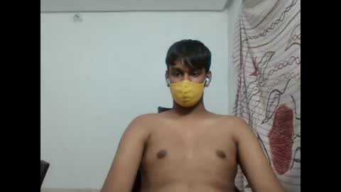 brownguy2505 online show from December 21, 6:02 pm