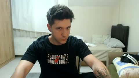 brownhaiir online show from May 26, 8:59 pm
