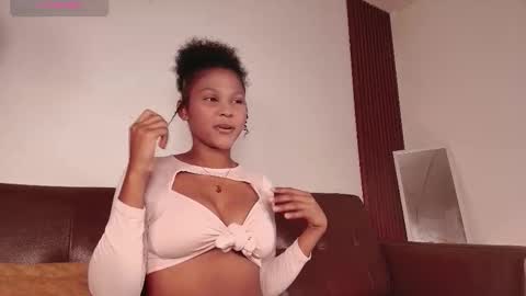 brownluxe online show from January 15, 11:30 am