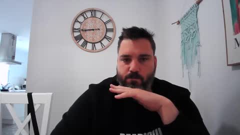 Bruce Wayne online show from April 14, 8:06 am