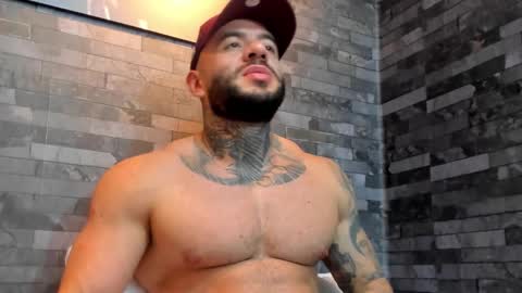 brucedallas online show from January 9, 4:07 am