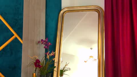 BrunetteB online show from April 9, 2:34 pm