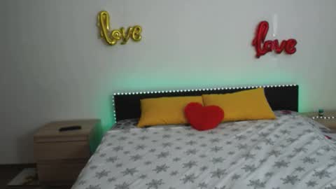 Ellis online show from February 17, 3:00 pm