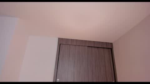 Snapshot of brunnahart chatting on December 24, 12:00 am     online show from December 24, 12:00 am