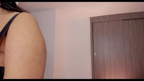 Snapshot of brunnahart chatting on January 20, 11:10 pm     online show from January 20, 11:10 pm