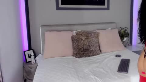 brunny_gill online show from February 4, 8:13 pm