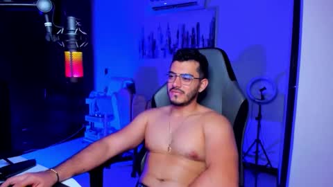 Bruno online show from April 24, 4:14 am