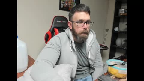 BRUTALMASTER1983 online show from February 25, 4:57 am