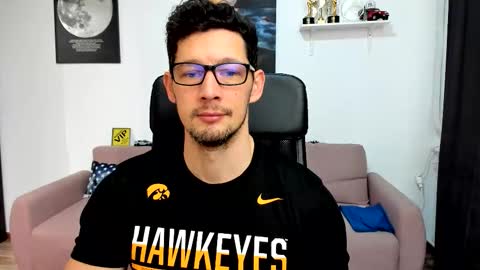 Brutus K online show from February 1, 8:33 am