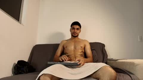 bry_alx online show from April 19, 2:12 am