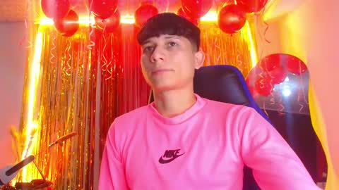 Snapshot of bryam_hot chatting on September 30, 1:05 am BRYAM INDEPENDENT MODEL online show from September 30, 1:05 am