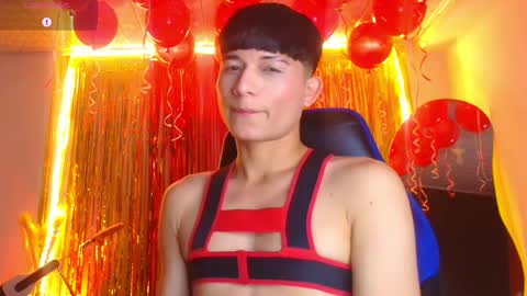 Snapshot of bryam_hot chatting on September 26, 1:13 am BRYAM INDEPENDENT MODEL online show from September 26, 1:13 am