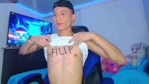 Snapshot of bryam_hot chatting on January 20, 1:28 am BRYAM INDEPENDENT MODEL online show from January 20, 1:28 am