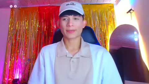 Snapshot of bryam_hot chatting on October 4, 1:31 pm BRYAM INDEPENDENT MODEL online show from October 4, 1:31 pm