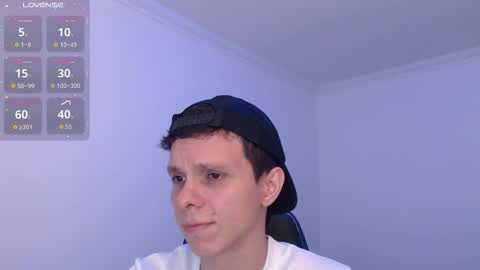 bryamado online show from December 18, 3:13 am