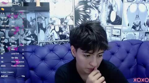 Snapshot of bryce_evans chatting on January 27, 3:39 pm B R Y C E  online show from January 27, 3:39 pm