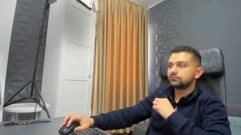 BryceReign online show from March 26, 5:57 am