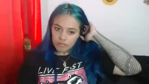 Bubble online show from January 27, 8:49 pm
