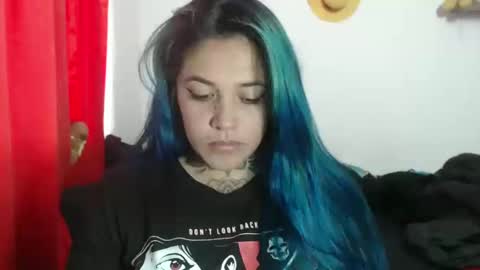 Bubble online show from January 2, 9:39 pm