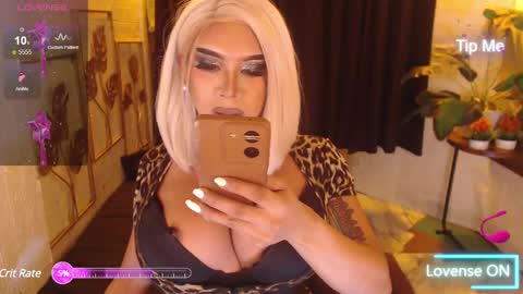 Lucienne online show from January 17, 3:43 pm