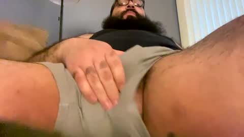 Snapshot of bullballsbarry chatting on January 4, 10:24 pm Barry online show from January 4, 10:24 pm