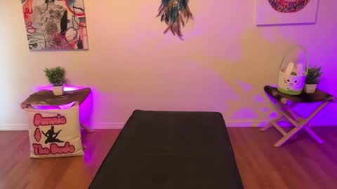 BUNNIE and THE DUDE TheLebowskis online show from April 13, 9:46 am