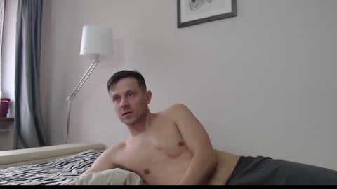 Pirate    Xtw jerromybunny1 online show from December 27, 9:06 am