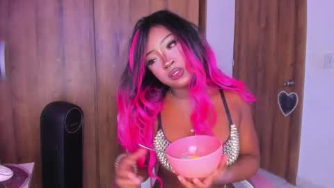 Isa online show from February 20, 11:07 pm