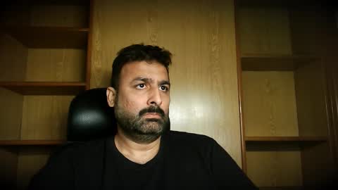 Hairy Arabian online show from November 12, 6:05 am