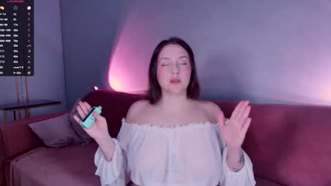 Lissa online show from February 18, 4:25 pm