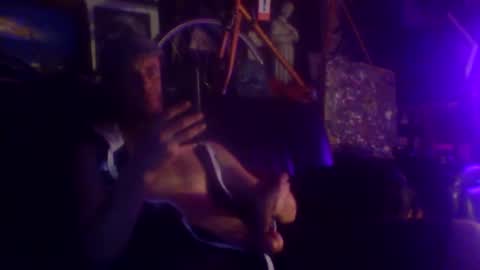 bushmen21 online show from December 6, 6:31 am