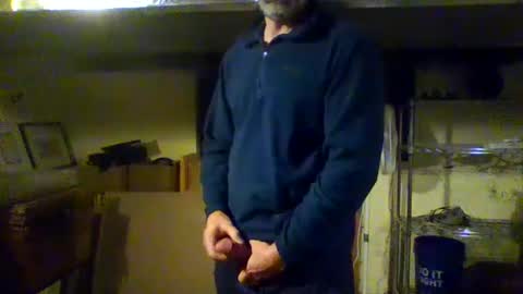 Snapshot of busterjon chatting on December 7, 12:51 pm Jon online show from December 7, 12:51 pm