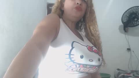 Amanda  online show from May 21, 12:22 pm