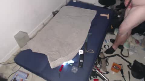 buttfuckmeyesterday online show from December 2, 2:14 pm
