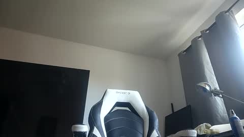 bwall1425 online show from November 14, 6:32 pm