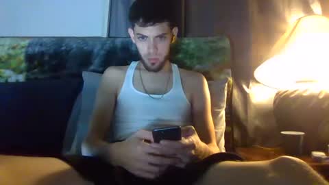 bwcthrillz online show from December 4, 9:45 am