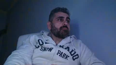 Snapshot of c534963 chatting on December 17, 11:05 pm supersperm online show from December 17, 11:05 pm