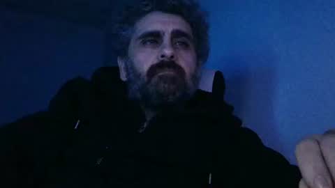 Snapshot of c534963 chatting on December 10, 10:37 pm supersperm online show from December 10, 10:37 pm