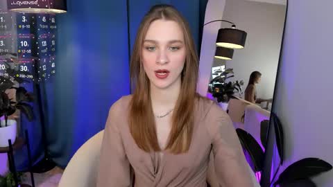 Polly online show from March 19, 9:20 pm