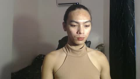 caitessa_bellemoir online show from November 27, 8:22 am