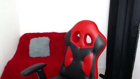 caius online show from February 7, 12:08 pm