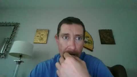 calbry82 online show from April 28, 7:07 pm