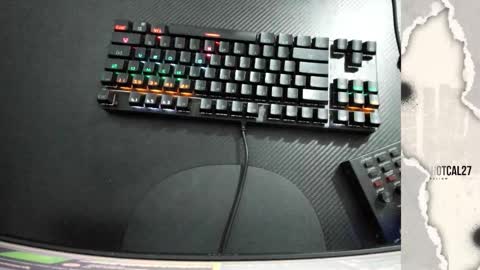 calihotcaliente27 online show from September 15, 10:39 am