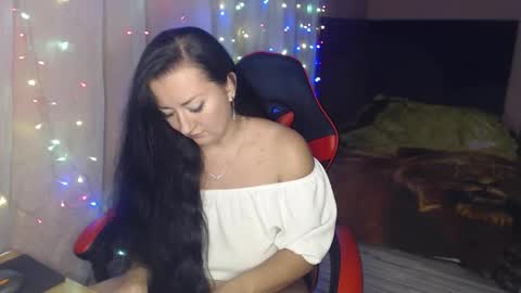 Shaya online show from October 27, 5:35 pm