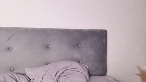 Snapshot of callmenineoneseven chatting on October 1, 7:02 pm Nick online show from October 1, 7:02 pm