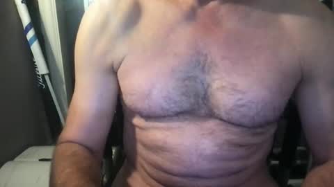 Snapshot of callum5555 chatting on October 7, 12:23 pm callum5555 online show from October 7, 12:23 pm